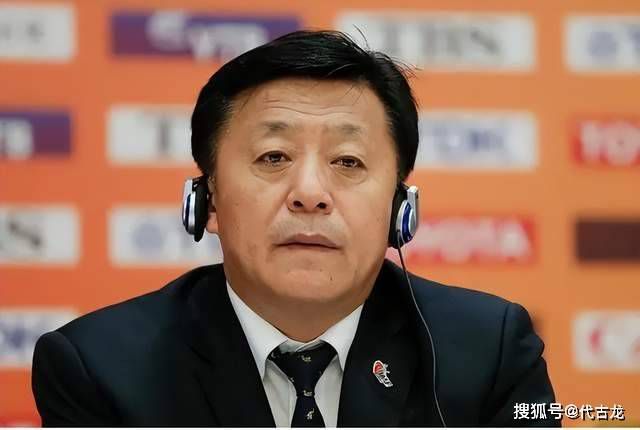【比赛焦点瞬间】第3分钟，迪亚斯送出直塞，巴尔韦德跟进小角度打门被门将挡出。